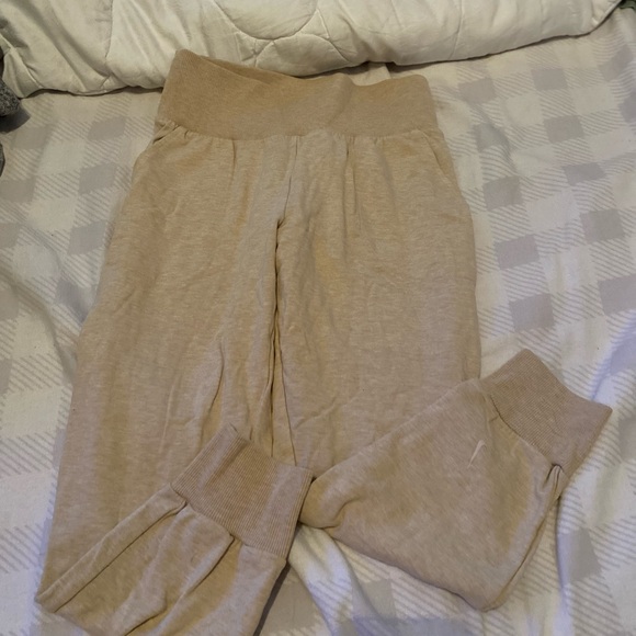 NIKE yoga flow 7/8 pants slim fit oatmeal - Picture 4 of 8